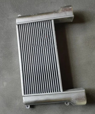 ZAX120-6 ZAX120 ZAX110 ZAX130 ZAX135 Intercooler di carica dell'escavatore