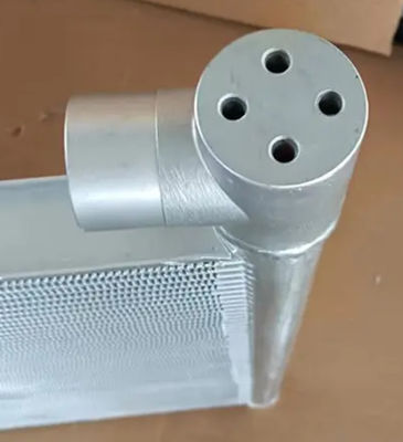 EX200-6 Riscaldatore di olio per escavatori 4448321 Materiale in alluminio di alta qualità