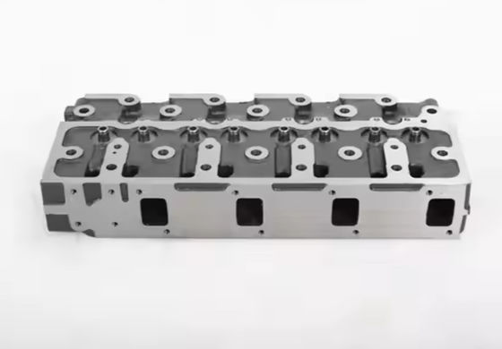 4TNE94 Scavatori Motore diesel Testa di cilindro Macchine da costruzione ad alte prestazioni Ricambi di ricambio