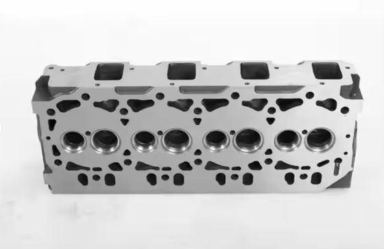 4TNE94 Scavatori Motore diesel Testa di cilindro Macchine da costruzione ad alte prestazioni Ricambi di ricambio