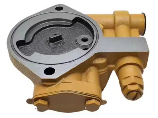 704-24-28230 Pompa di ingranaggi pilota PC200 PC220 Per la pompa di ingranaggi per escavatori 7042428230