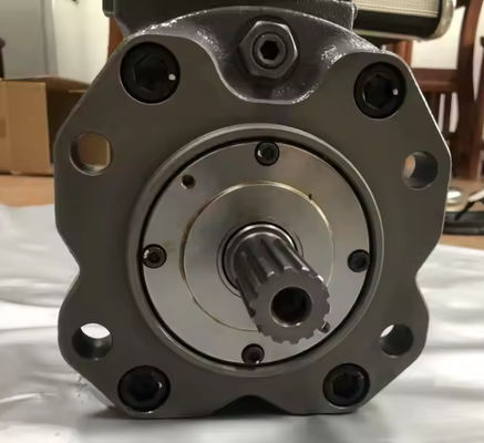 Fabbrica di parti originali di nuovi motori di escavatori ZX450 ZX470 Fan Pump 4634936 ZX450-3 ZX470-3 Fan idraulico Motor Cooling Pump