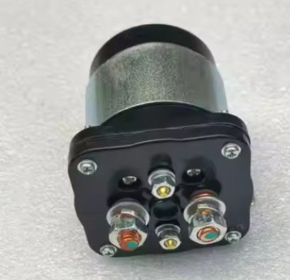 3050692 Interruttore magnetico 24V 3050692 305-0692 KTA38 Interruttore magnetico del motore dell'escavatore