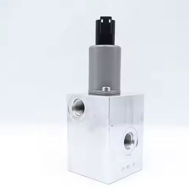 5240912 CAT Escavatore E320 320GC 323 325 326 Valvola solenoide 524-0912 611-6430 585-9231 4910908 585-9231