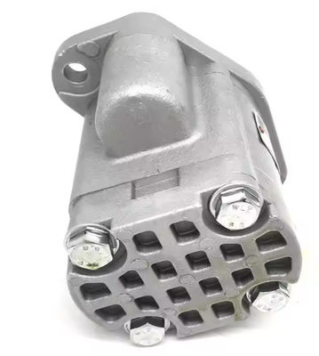 Pompa a ingranaggi pilota idraulica della pompa dell'escavatore EX100-2 EX120-2 EX200-2 4255303 9218004