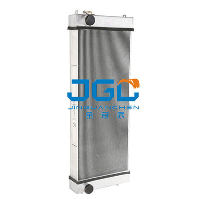Radiatore 4648857 del carro armato di Cooling System Water dell'escavatore per ZAX330-3EFI