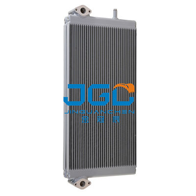 Dispositivo di raffreddamento di Radiator Engine Oil dell'escavatore DX225 per l'escavatore del cingolo